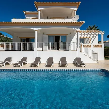 White By Sapvillas * Vilamoura