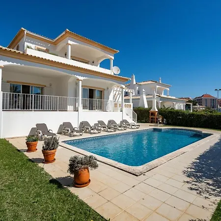 White By Sapvillas וילה *