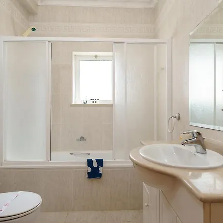 White By Sapvillas 别墅