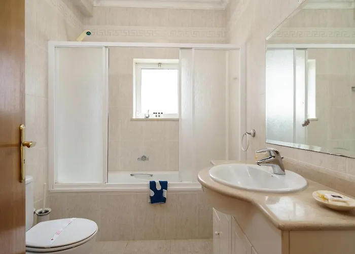 White By Sapvillas Villa